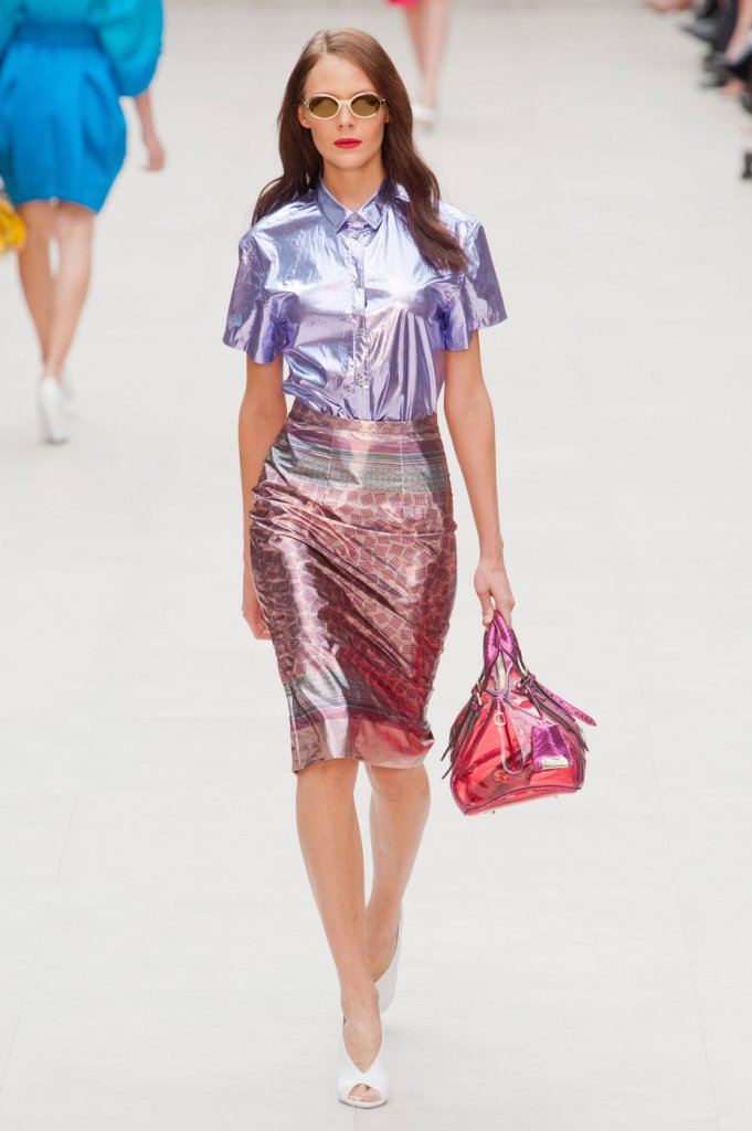 时装版苹果(苹果时装模特)-第1张图片-QuickQ官网 时装版苹果(苹果时装模特)-第1张图片-QuickQ官网